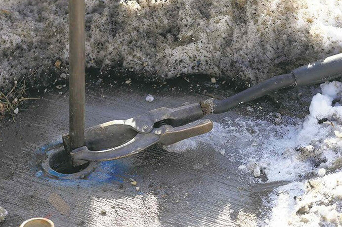 Разморозка труб канализации и водопровода: Аппарат для быстрой разморозки труб