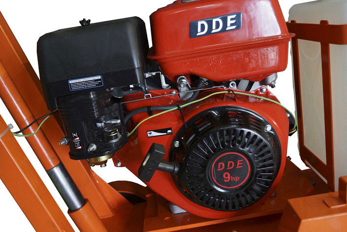 Двигатель швонарезчика бензинового Dus FS 140