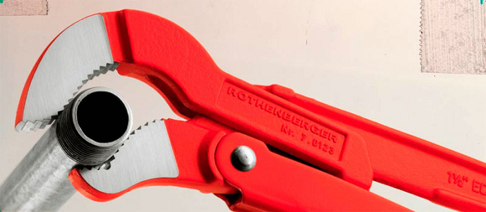 Использование газового ключа S-образные губки 45° Rothenberger Super S 45°-1/2" Использование газового ключа S-образные губки 45° Rothenberger Super S 45°-1/2"