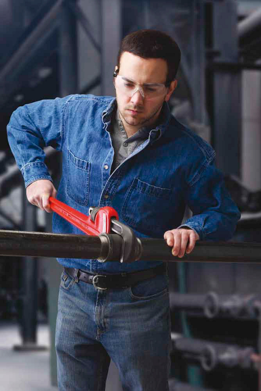 Использование прямых трубных ключей Ridgid Heavy Duty 12" Использование прямых трубных ключей Ridgid Heavy Duty 12"