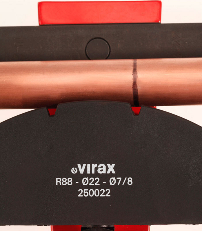 Использование трубогиба арбалетного типа для медных труб Virax Arbalet 12-14-16-18-20-22 мм Использование трубогиба арбалетного типа для медных труб Virax Arbalet 12-14-16-18-20-22 мм