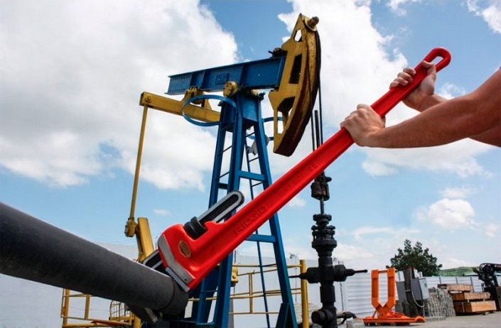 Применение ключа трубного прямого Ridgid Heavy Duty 48"