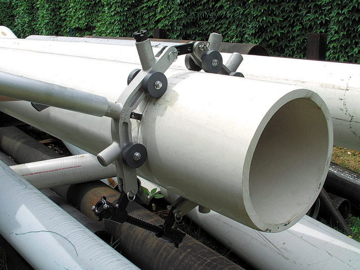 Применение роторного трубореза для ПВХ труб Reed In-Line Rotary Pipe Cutter PLAS1 Применение роторного трубореза для ПВХ труб Reed In-Line Rotary Pipe Cutter PLAS1