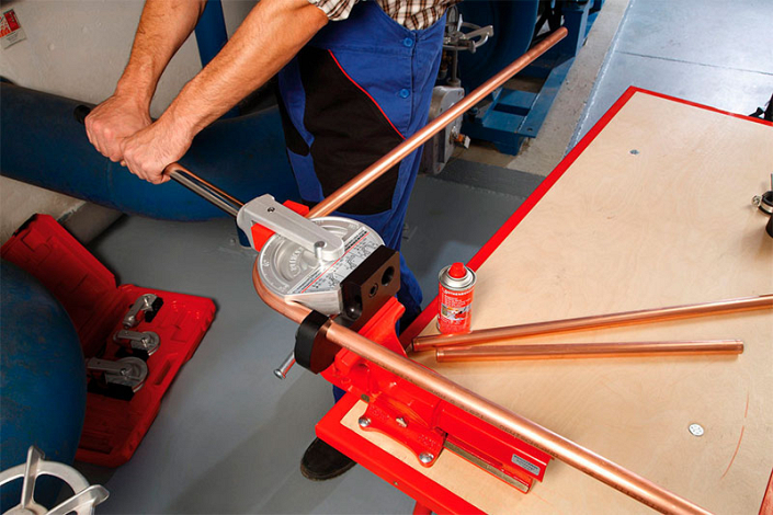 Применение ручных трубогибов Rothenberger Robend H+W Plus 12 мм Применение ручных трубогибов Rothenberger Robend H+W Plus 12 мм