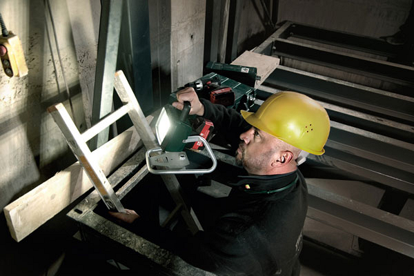 Применение строительного фонаря Metabo BSA 14.4-18 Led Применение строительного фонаря Metabo BSA 14.4-18 Led