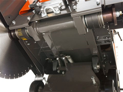 Система вала режущего диска IntelliSeal дизельного нарезчика швов Husqvarna FS 4800 D Система вала режущего диска IntelliSeal дизельного нарезчика швов Husqvarna FS 4800 D